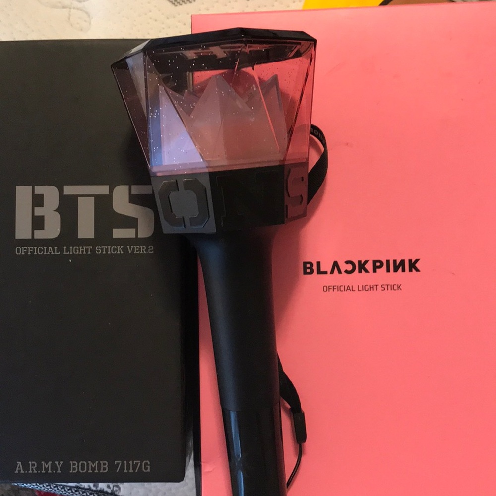 BTS, MONSTAX, BLACKPINK SET OF THREE LIGHTS STICKS
